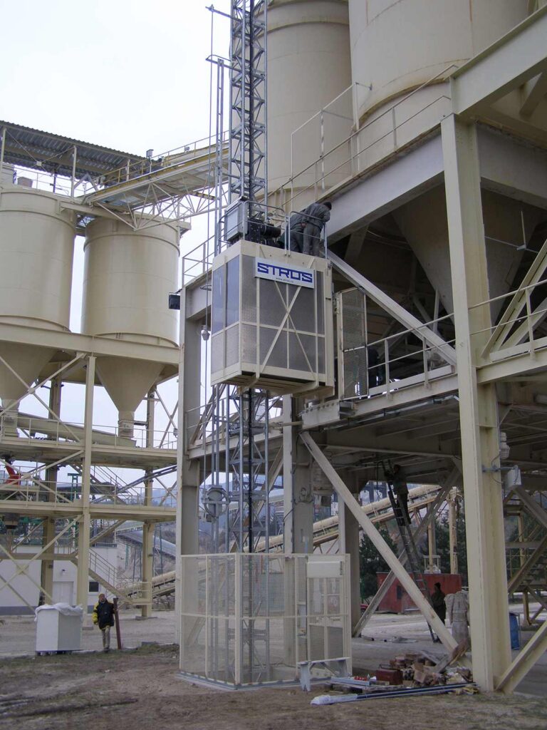 industrial hoists in Canada