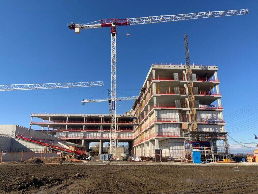 LiUNA Local 183 - dual temporary construction elevator