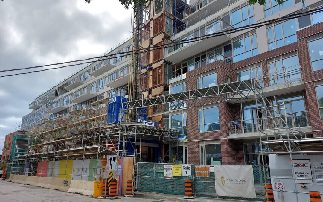 How Temporary Elevators Improve Safety and Productivity On-Site